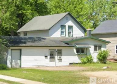 Main picture of 1022 S River St