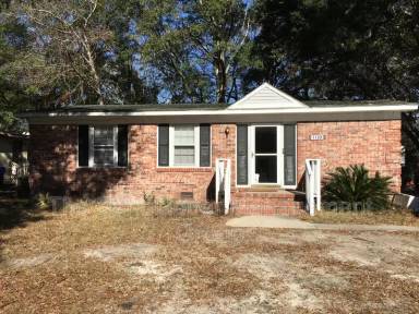 Main picture of 1122 N Shadow Dr