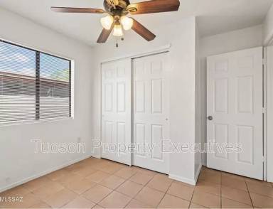 Main picture of 1107 W Sonora St