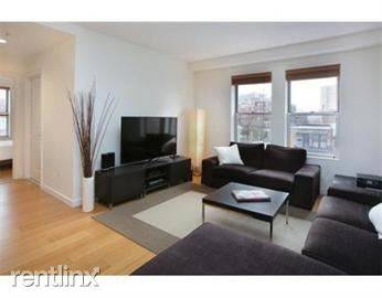 Main picture of 16 Miner St