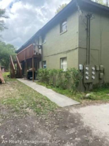 Main picture of 101 S Forest St