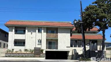 Main picture of 15006 Inglewood Ave