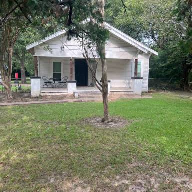 Main picture of 1005 Wolfe City Dr
