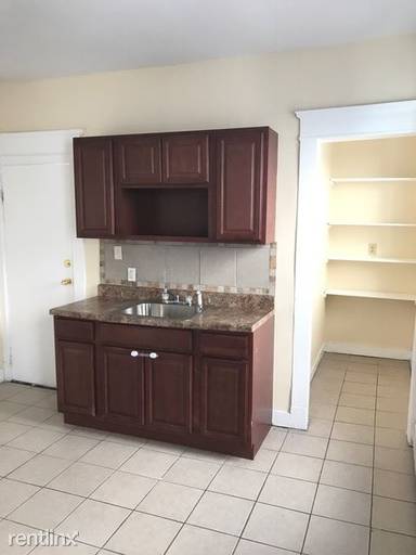 Main picture of 167 Scranton St