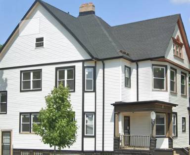 Main picture of 400 E Meinecke Ave
