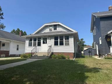 Main picture of 2824 S 9th St