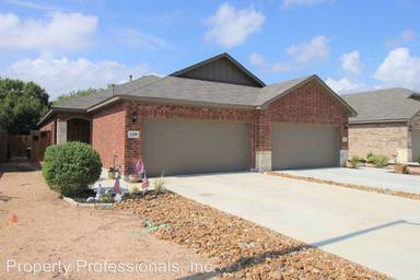 Main picture of 1207 Old FM 306