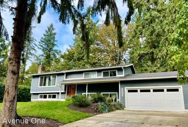 Main picture of 6992 NE 139th St
