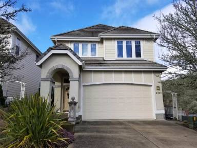 Main picture of 4903 NW Zinnia Pl