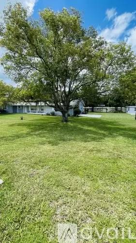 Main picture of 2155 Alafaya Trl