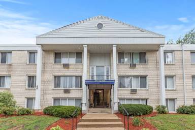 Main picture of 2417 Garfield Ave
