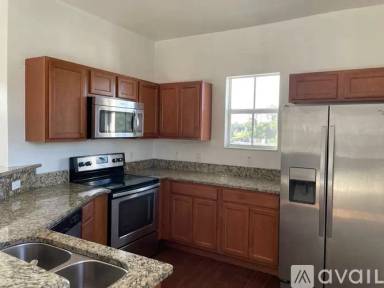 Main picture of 505 W Hickpochee Ave