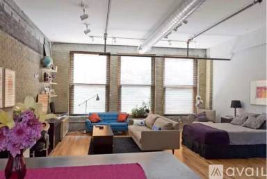 Main picture of 523 Jackson St
