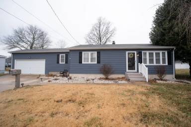 Main picture of 306 McColley St