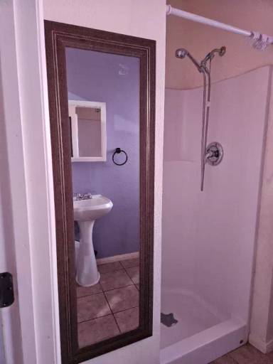 Main picture of 1216 W Calle de Oro