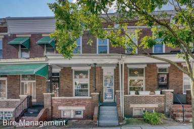 Main picture of 1749 Darley Ave