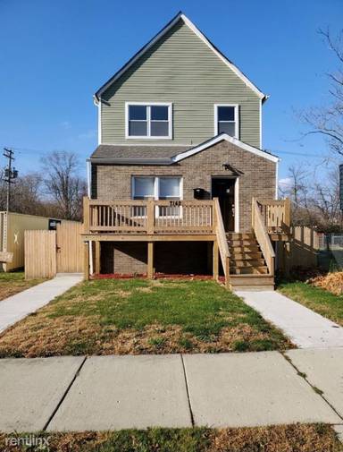 Main picture of 7142 S Parnell Ave