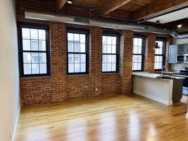 Main picture of Torrey Lofts / 128 Chandler St - Studio