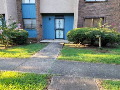 Main picture of 549 Winston Dr
