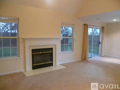 Main picture of 105 Loring Rd