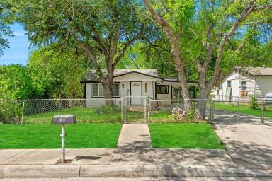 Main picture of 5807 Mayo Dr