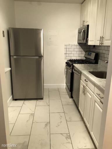 Main picture of Lauren Condominium