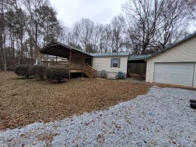 Main picture of 2040 New Hope Church Rd
