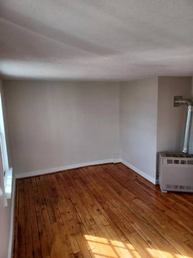 Main picture of 1405 S Braddock St