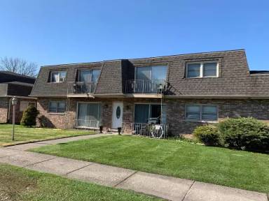 Main picture of 9720 Ravinia Ct