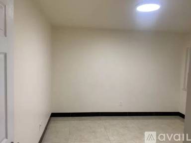 Main picture of 935 9th Ave