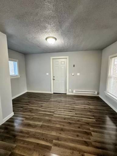 Main picture of 9 Elliott St