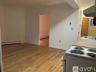 Main picture of 21 Billings Rd