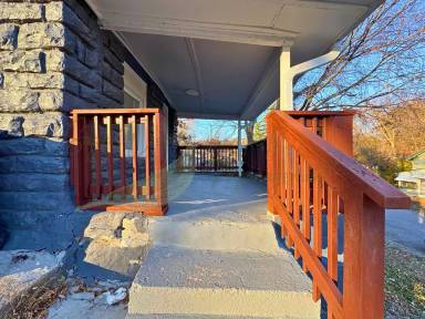 Main picture of 6828 Bales Ave