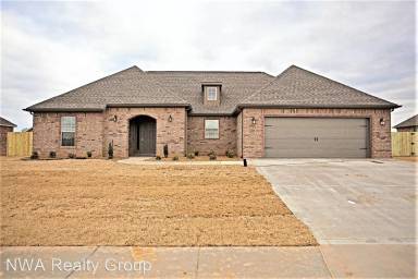 Main picture of 1101 Taylor Ln