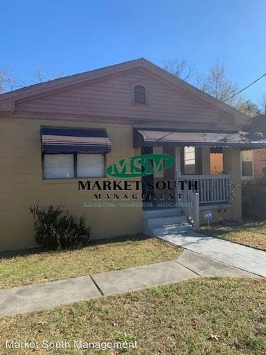 Main picture of 212 Baker St