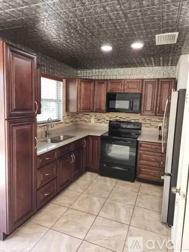 Main picture of 2823 Willow Ave
