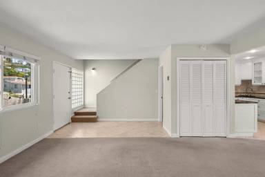Main picture of 843 Valley Ave