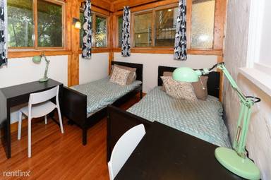 Main picture of 2379 Virginia St