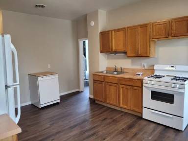 Main picture of 1119 16th Ave