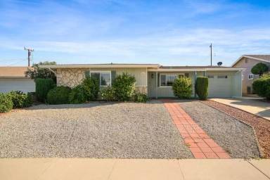 Main picture of 25851 Sun City Blvd