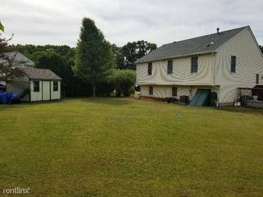 Main picture of 1 Meadow Pl