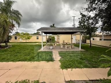 Main picture of 1822 Dixianna St