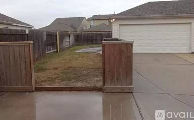 Main picture of 29735 Sullivan Oaks Dr