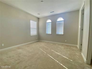 Main picture of 17123 Penacova St