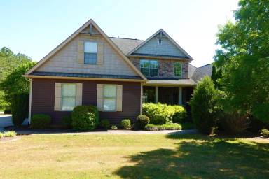 Main picture of 1 Stoneledges Ln
