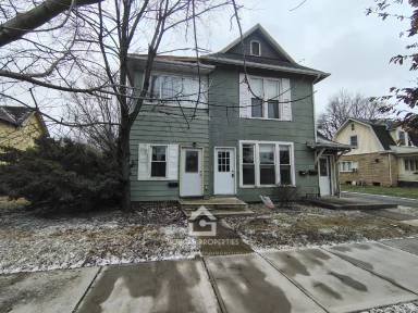 Main picture of 725 W 8th St