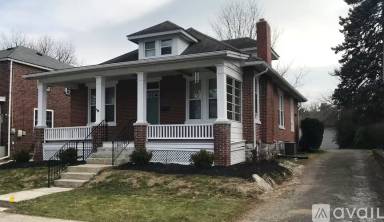 Main picture of 280 Clark St