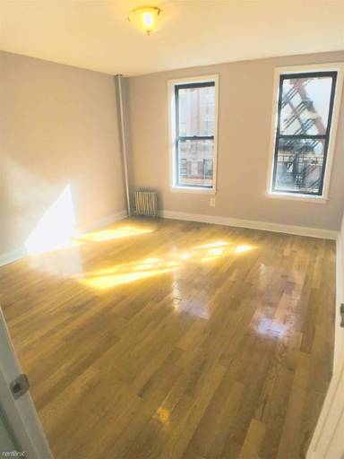 Main picture of 701 W 180th St