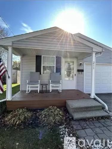 Main picture of 211 E Edgar Ave