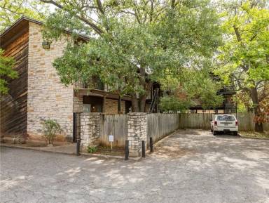 Main picture of 4701 Red River St